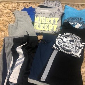 Lot of boys clothing size 3T